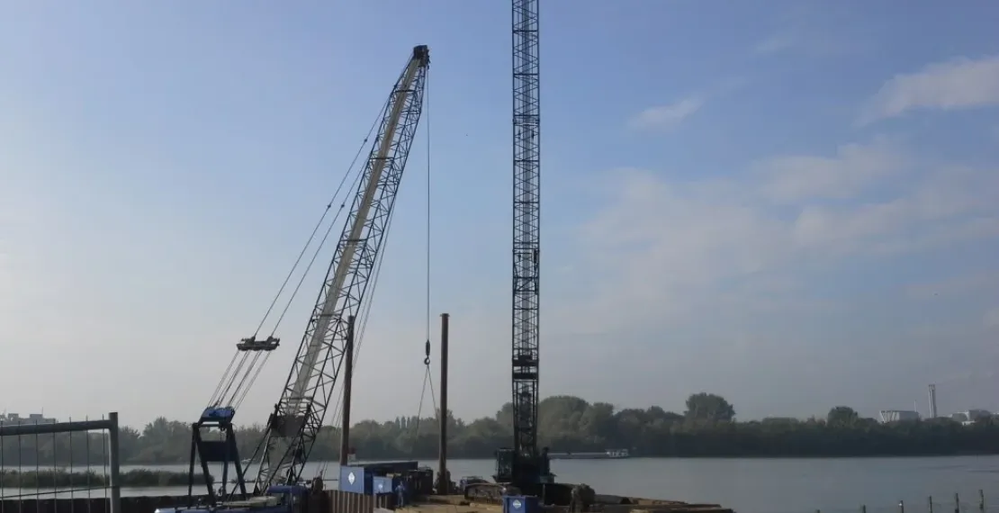 aanbrengen-kade-aan-de-westzijde