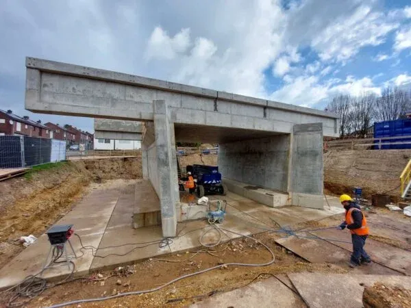 De Koning_8.-Heerlen-spoorviaduct_spooronderdoorgang-600x450