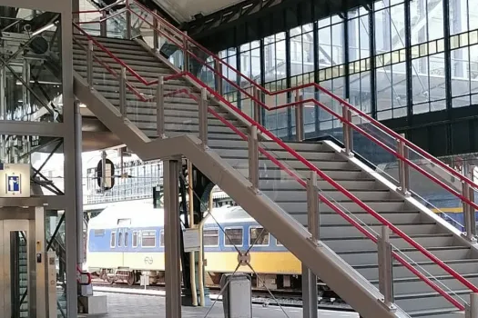 De Koning_Banner-trap-Den-Bosch-1920x650-1