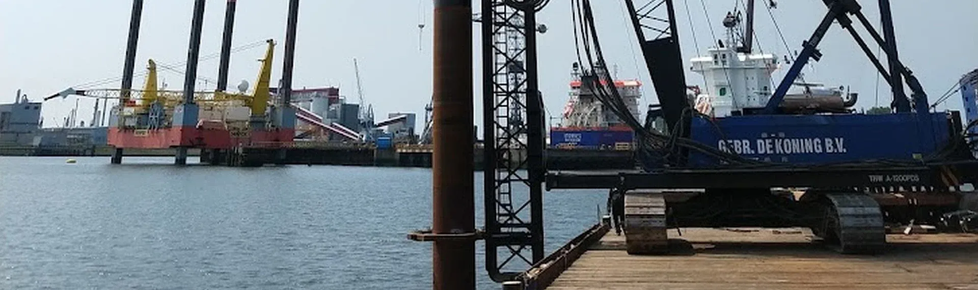 De Koning_Botlek_1e-werkhaven_banner_1920x650-2