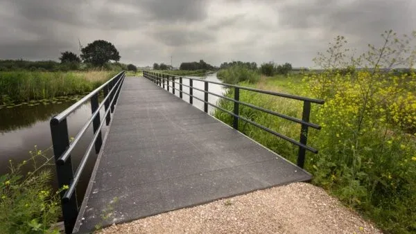 De Koning_fietsbrug-composiet-1024x576-1-600x338