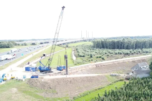 De Koning_luchtfoto-dijkversterking-Gorinchem-Waardenburg-e1642431416614
