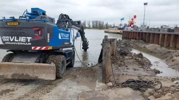 De Koning_sloopwerk-oude-veerstoep-600x338