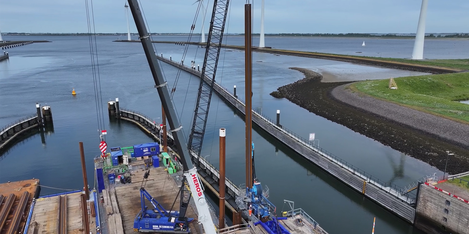 Gebr. De Koning _ Krammersluizen_Damwand drukken-2