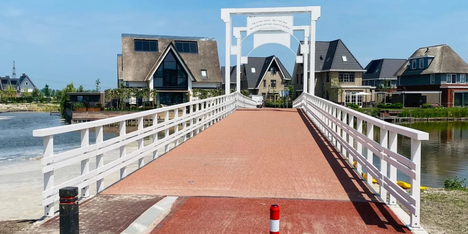 Projectupdate- nieuwe fietsbrug in Weesp feestelijk geopend_3