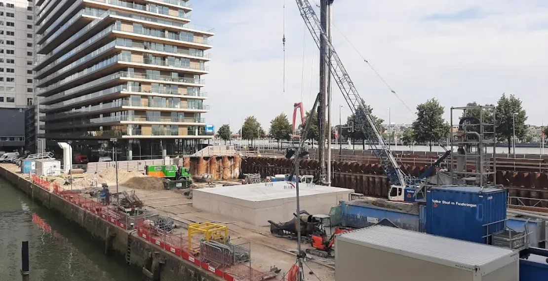 Rotterdam_Boompjes_bouwkuip_2